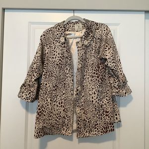 Forever 21 Leopard Print Short Sleeve Blazer (size L)